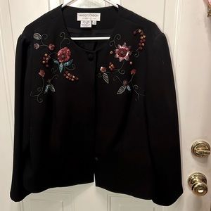 Maggie London decorative jacket. Size 20 wp